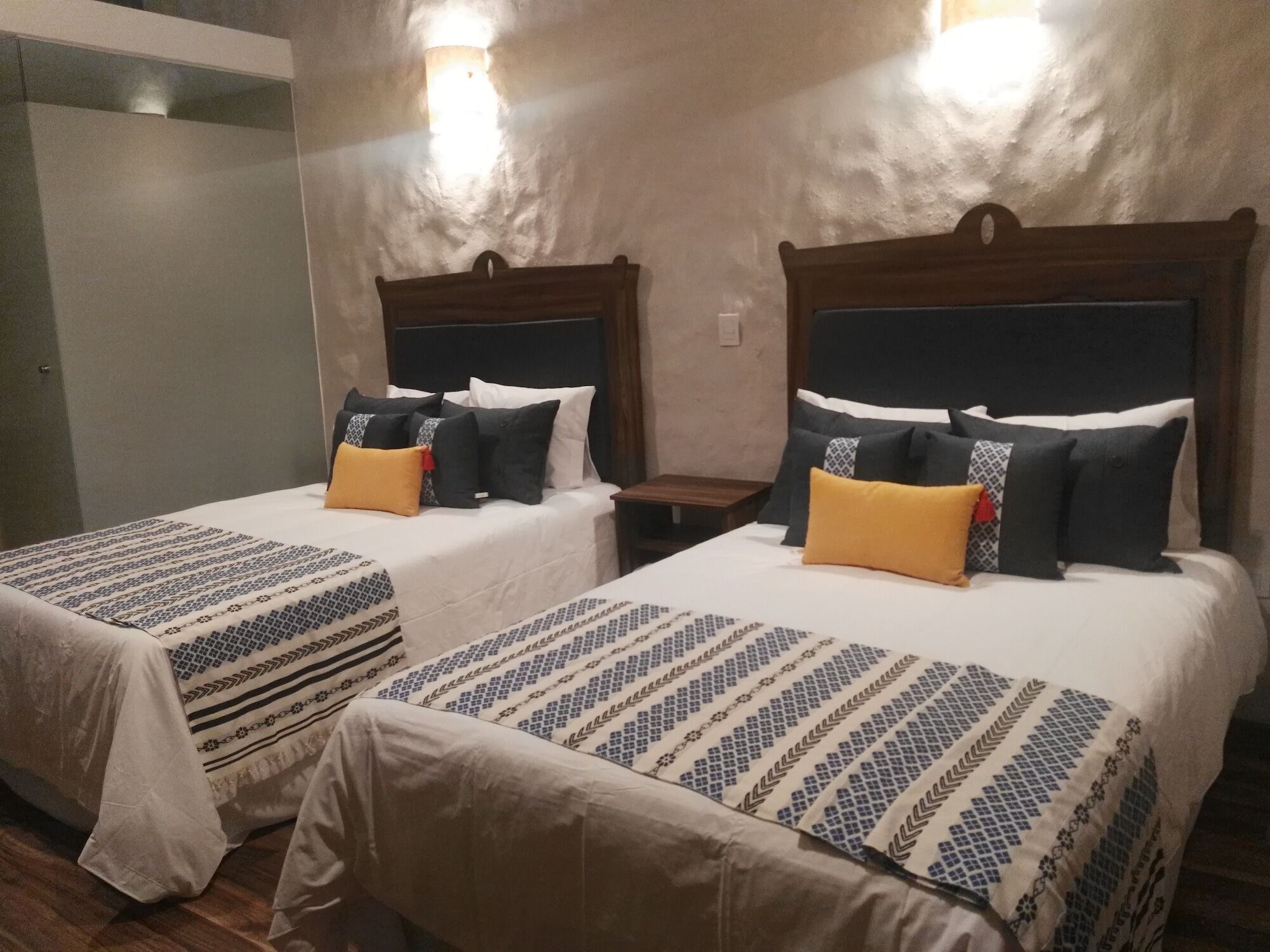 Hotel Milagro, Puebla Centro Экстерьер фото